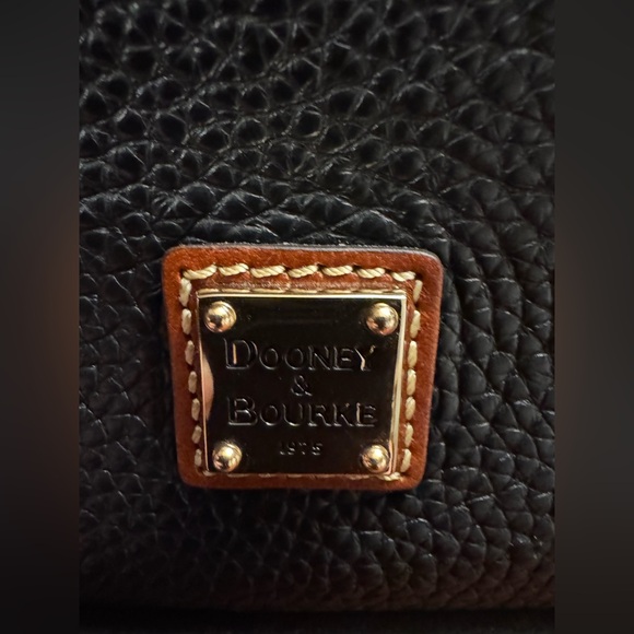 Dooney & Bourke Pebble Grain Double Zip Wristlet Black - Picture 3 of 14